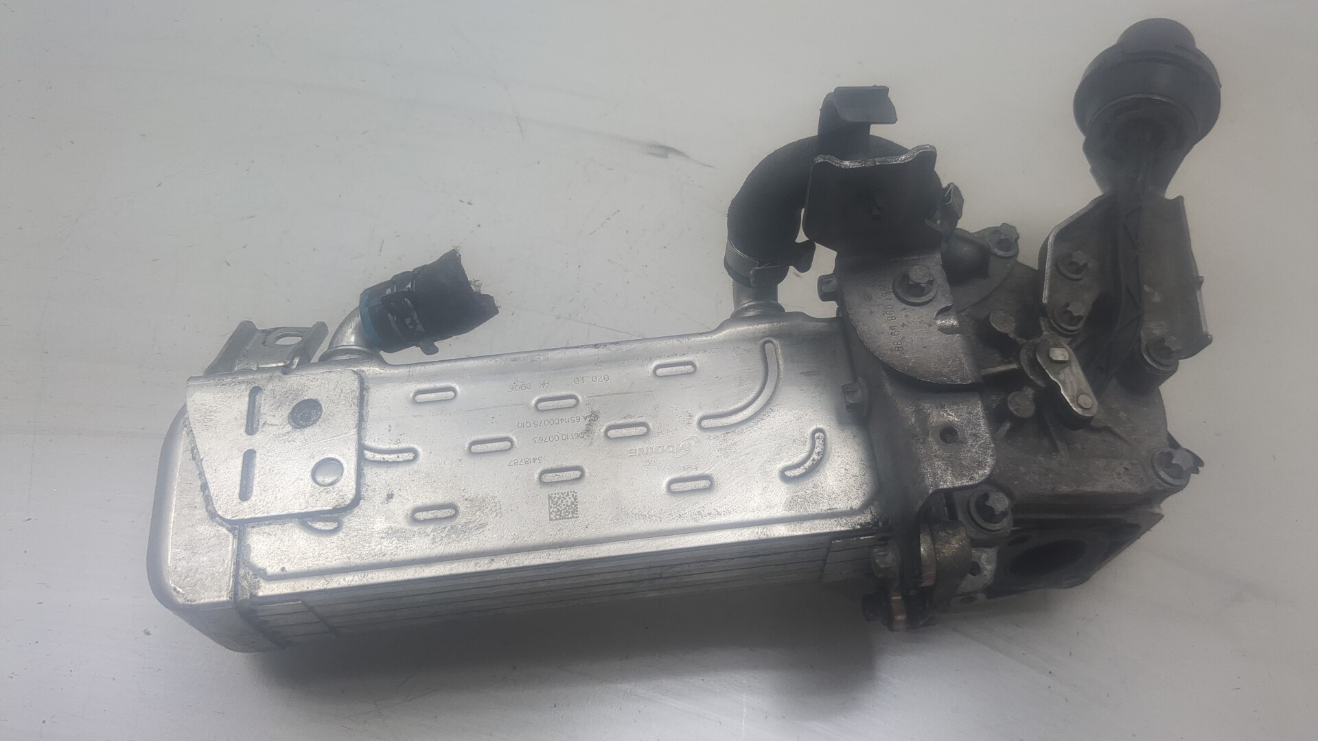 Тройник вентиляции картерных газов