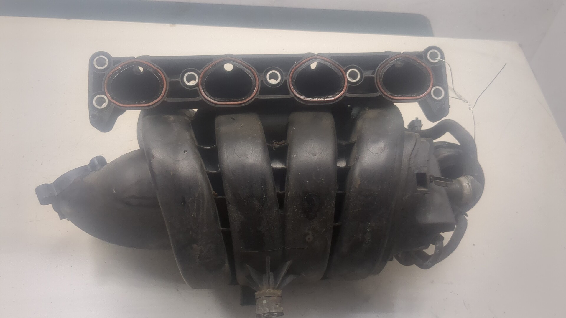 Коллектор впускной