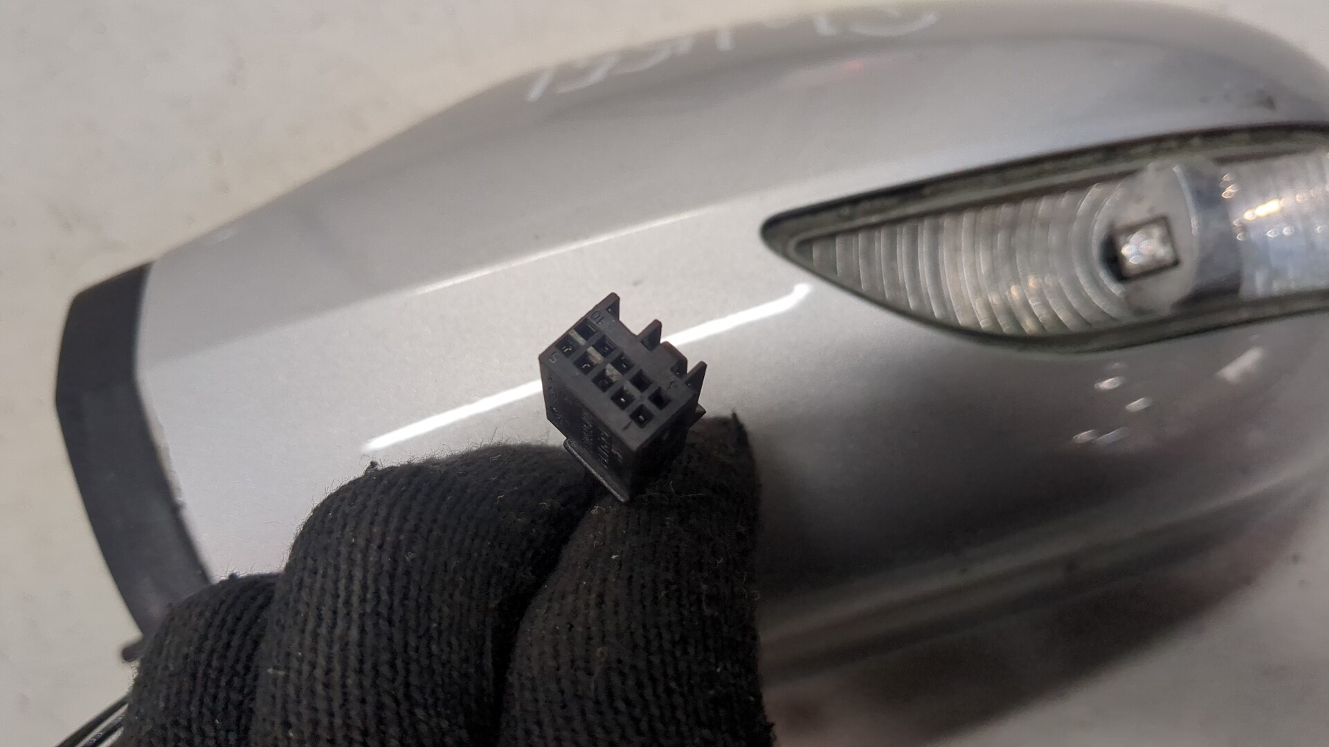 Зеркало левое электрическое