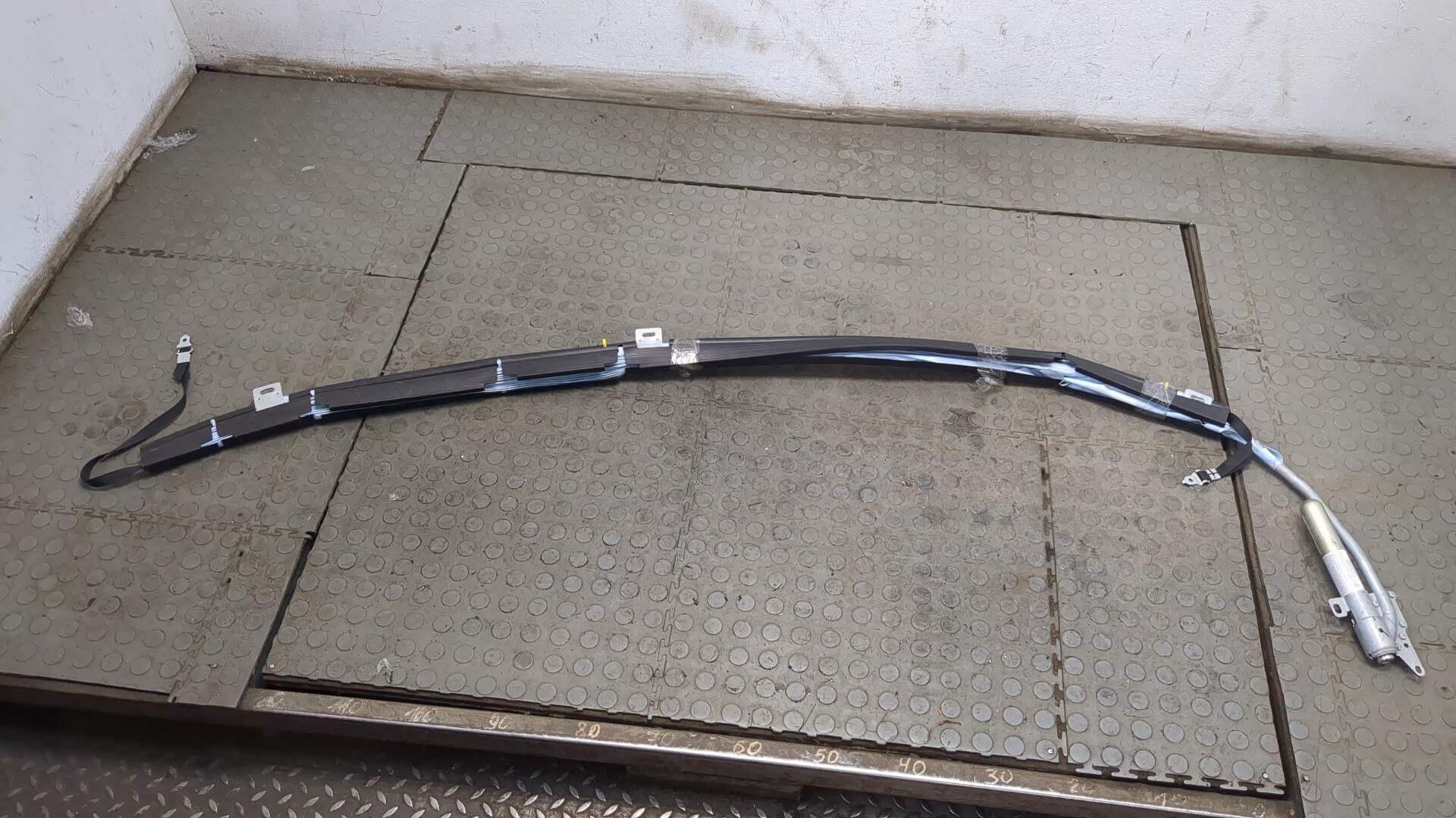 Подушка безопасности боковая (шторка)