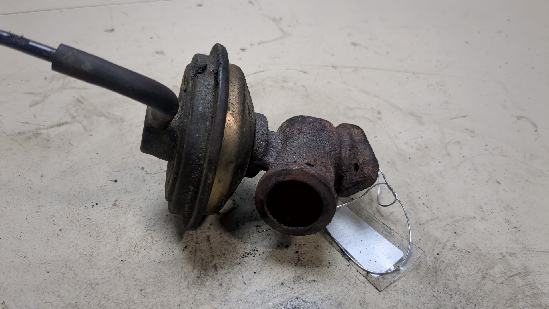 Клапан рециркуляции выхлопных газов (EGR)