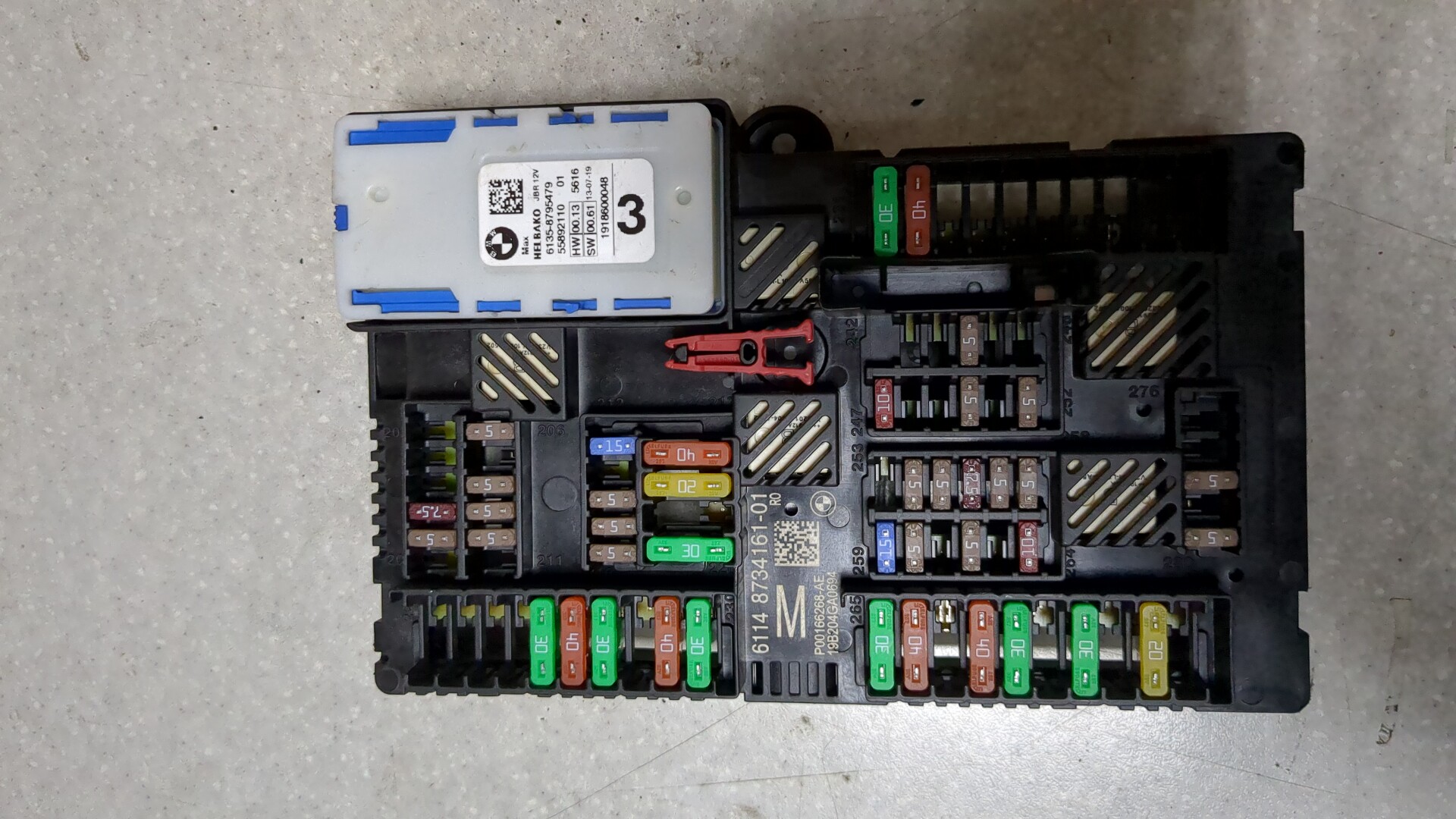 Блок предохранителей