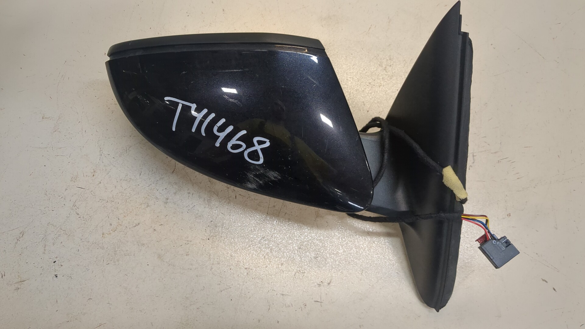 Зеркало правое электрическое