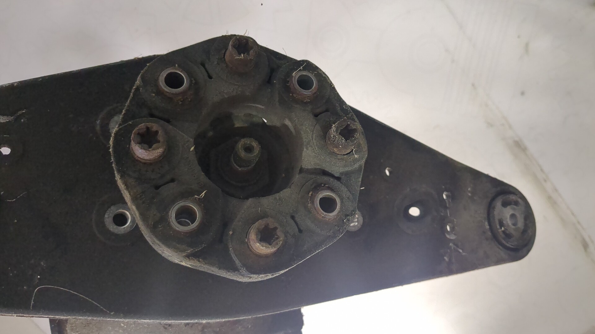 Редуктор заднего моста