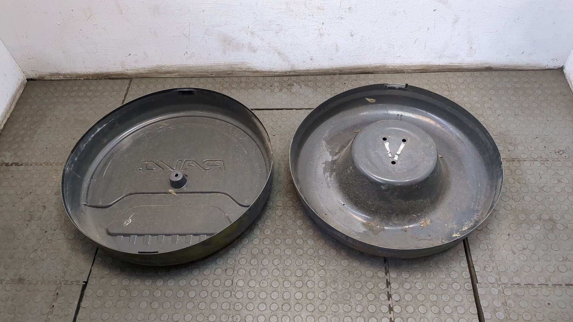 Чехол запасного колеса