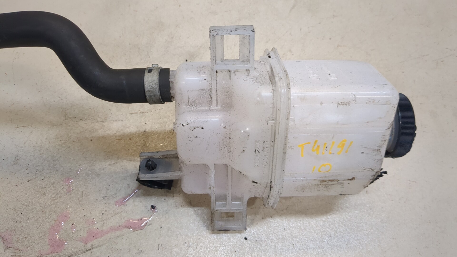 Бачок расширительный