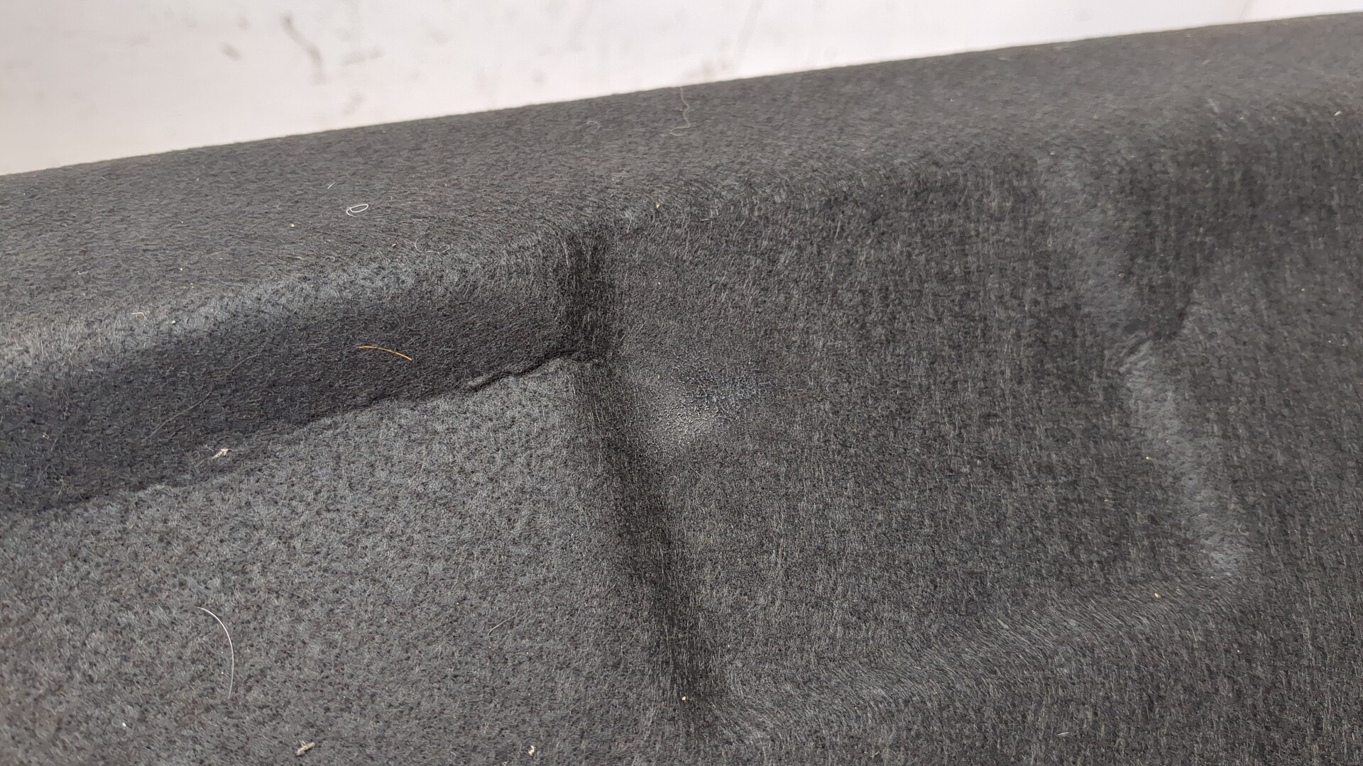 Обшивка багажника