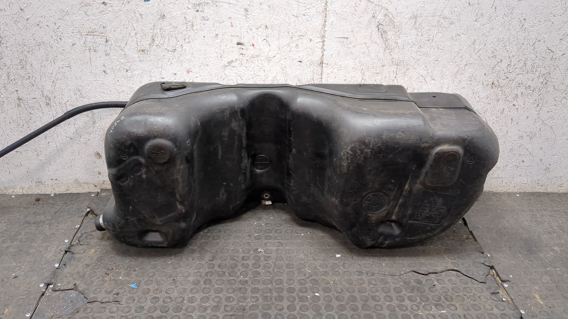 Бак топливный