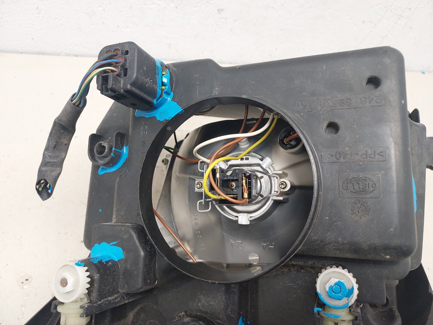 Фара правая