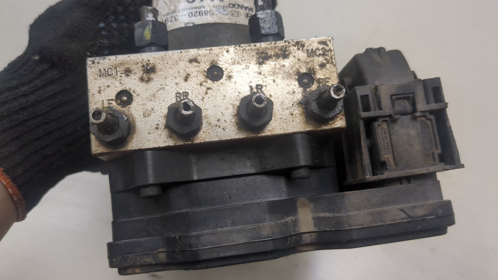 Блок ABS (насос)