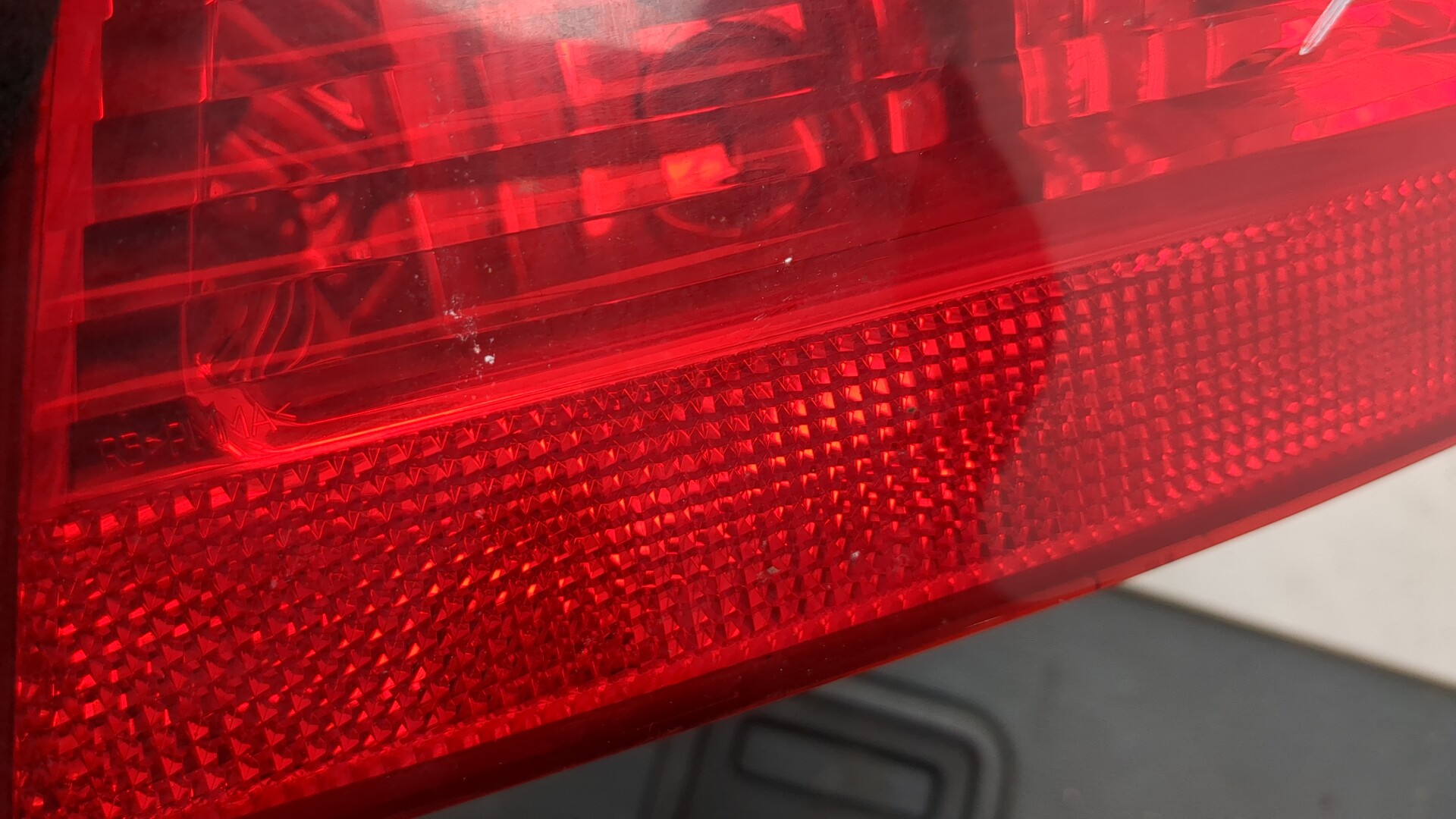 Фонарь задний правый