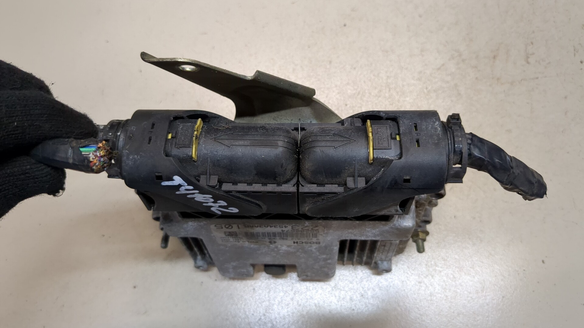 Блок управления двигателем