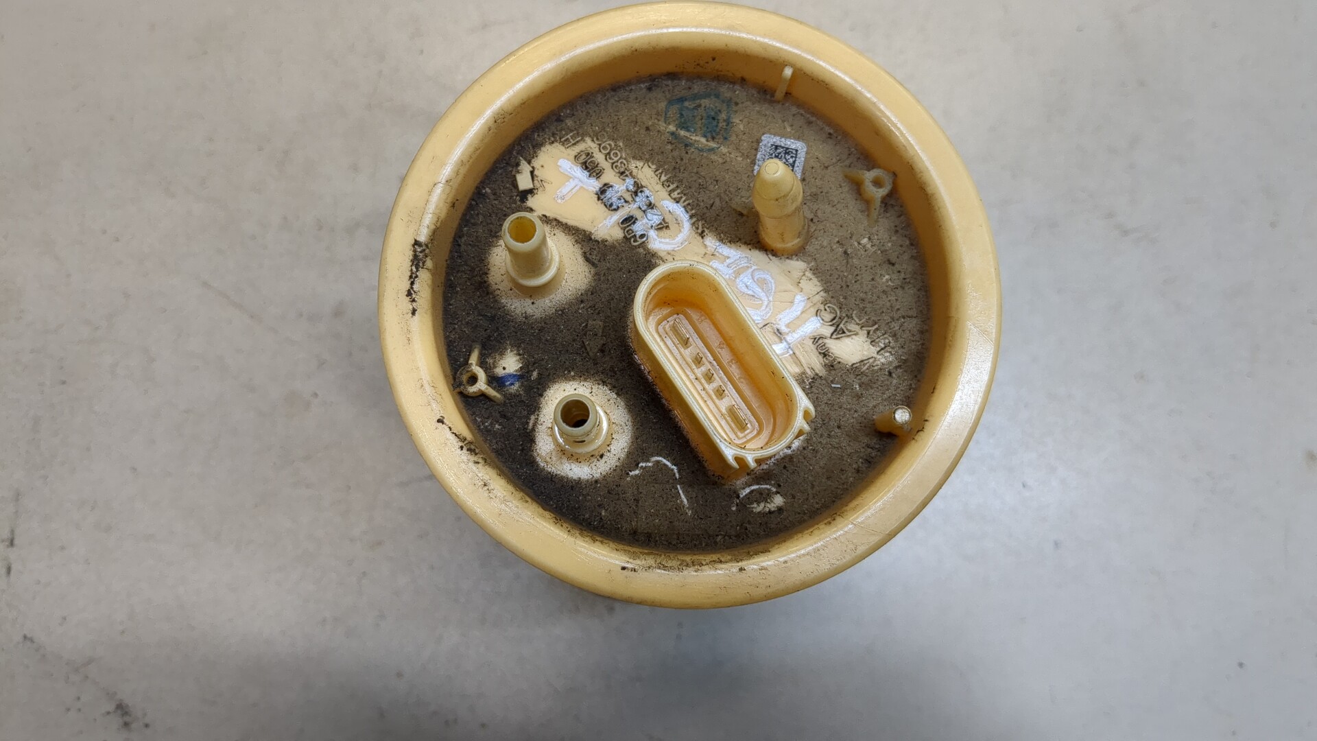 Насос топливный электрический