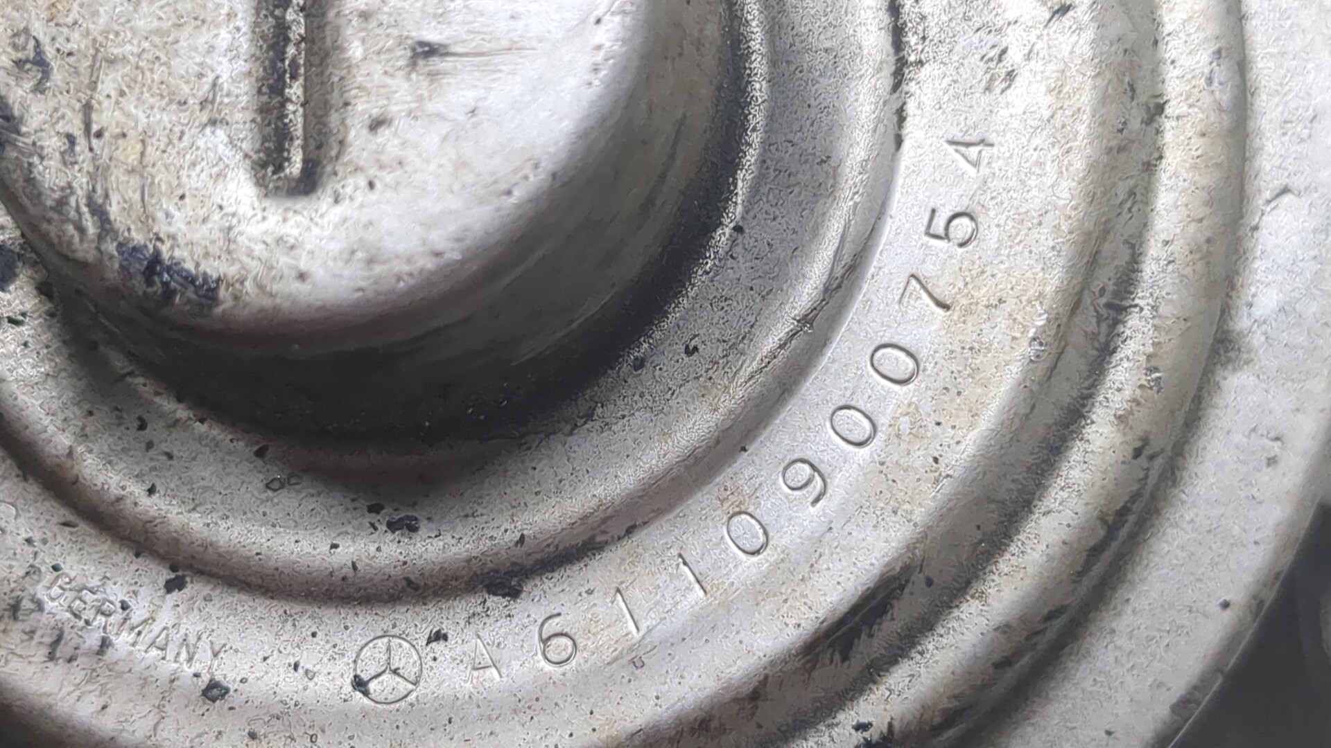 Клапан рециркуляции выхлопных газов (EGR)