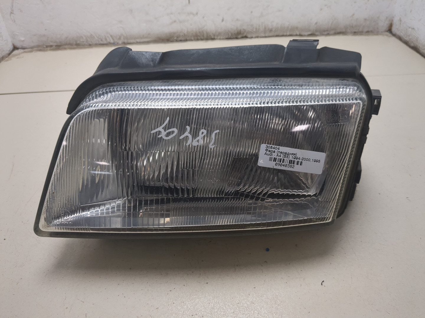 Фара левая