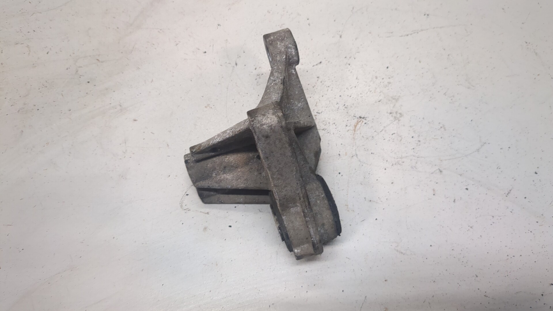 Кронштейн КПП