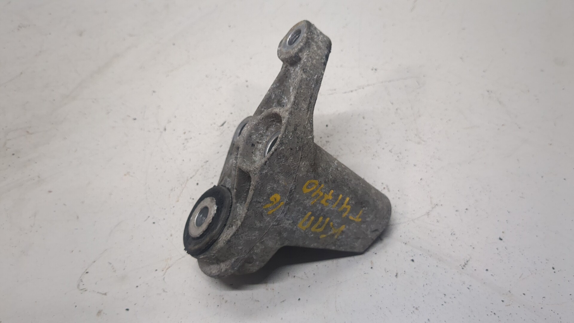 Кронштейн КПП