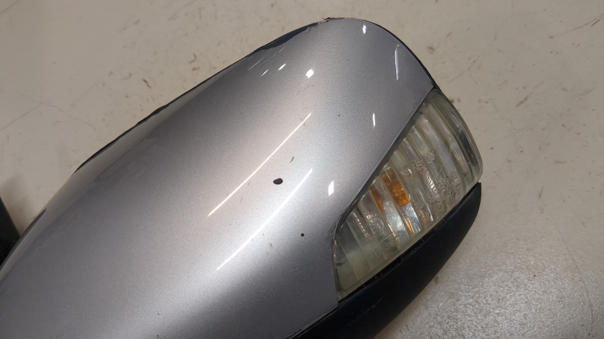 Зеркало левое электрическое