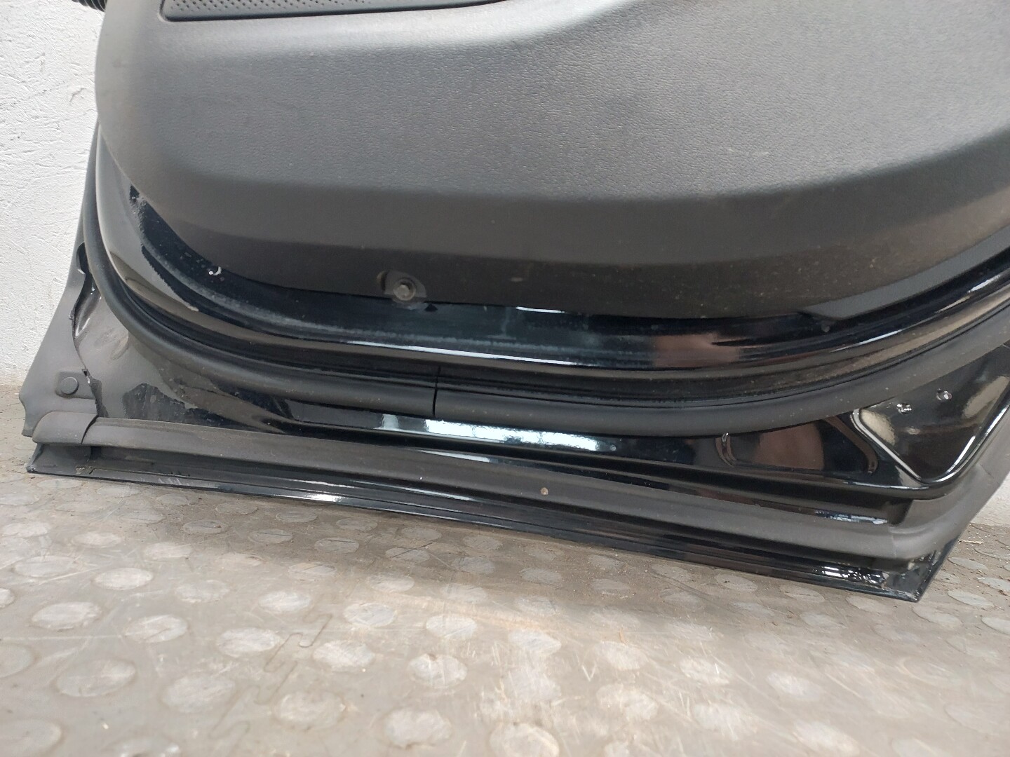 Дверь задняя правая