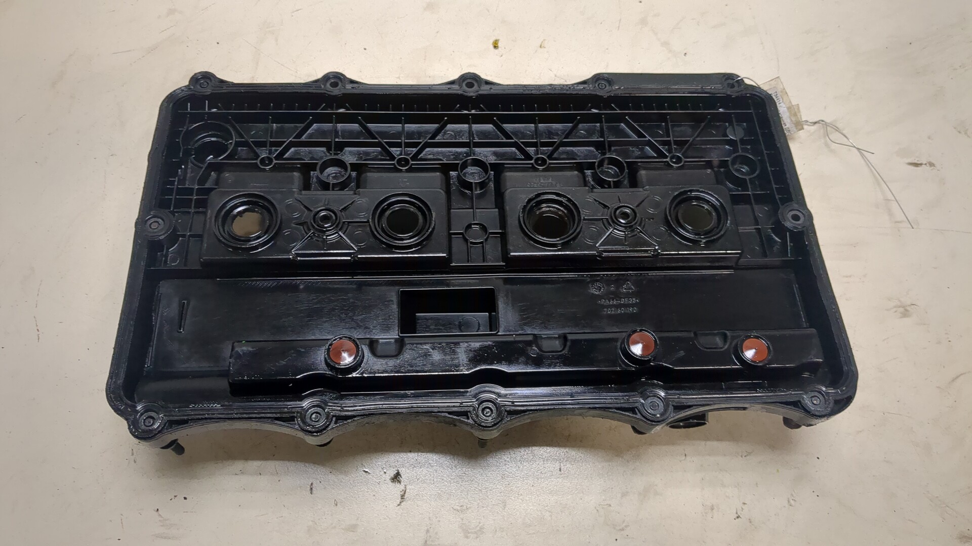 Крышка клапанная ГБЦ