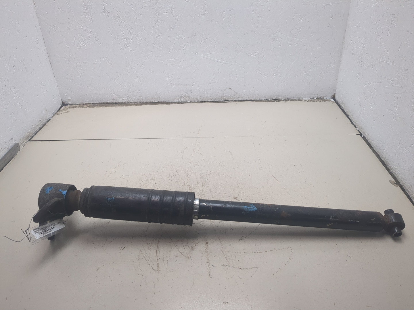 Амортизатор задний (стойка)