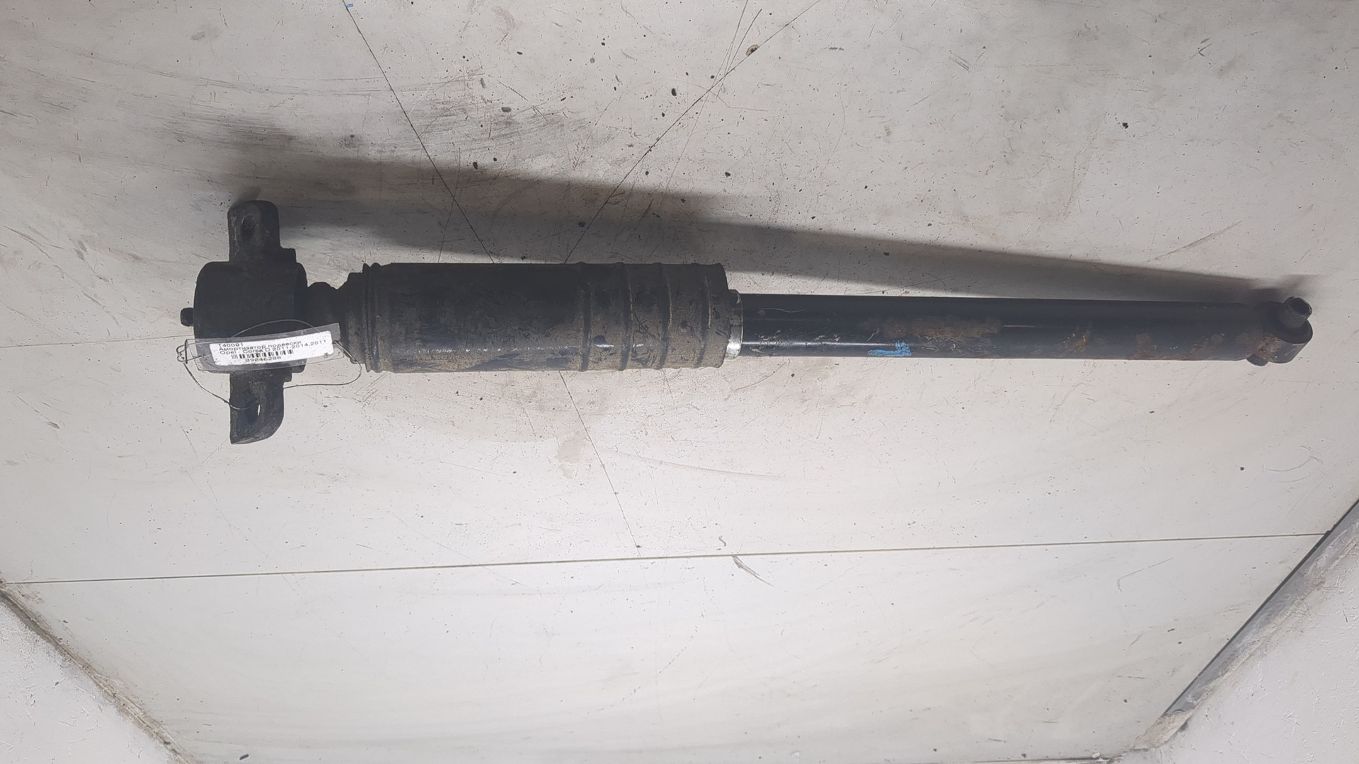 Амортизатор задний (стойка)