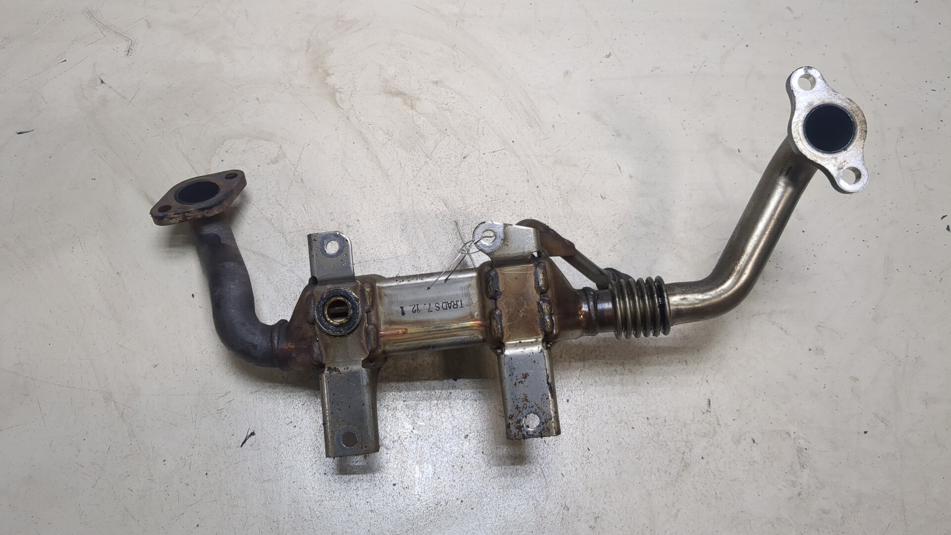 Тройник вентиляции картерных газов