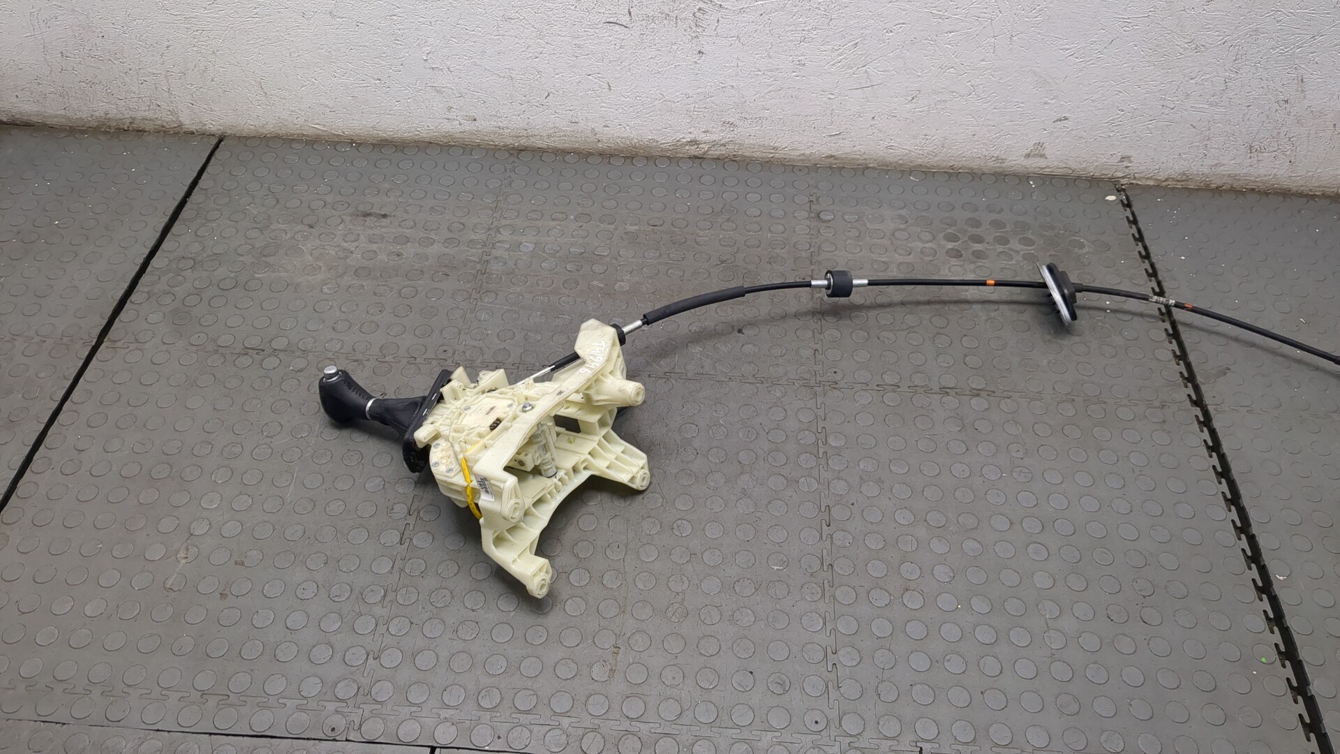 Кулиса МКПП / АКПП