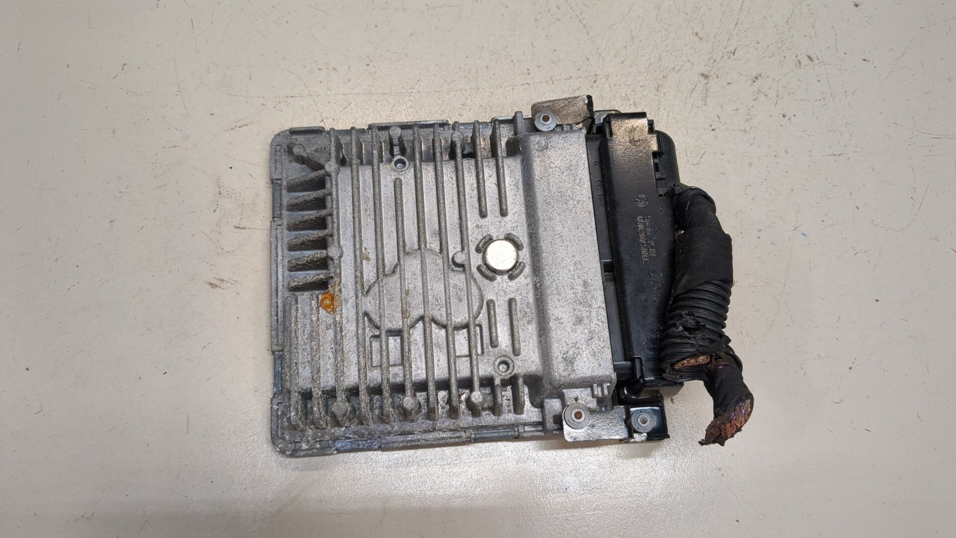 Блок управления двигателем