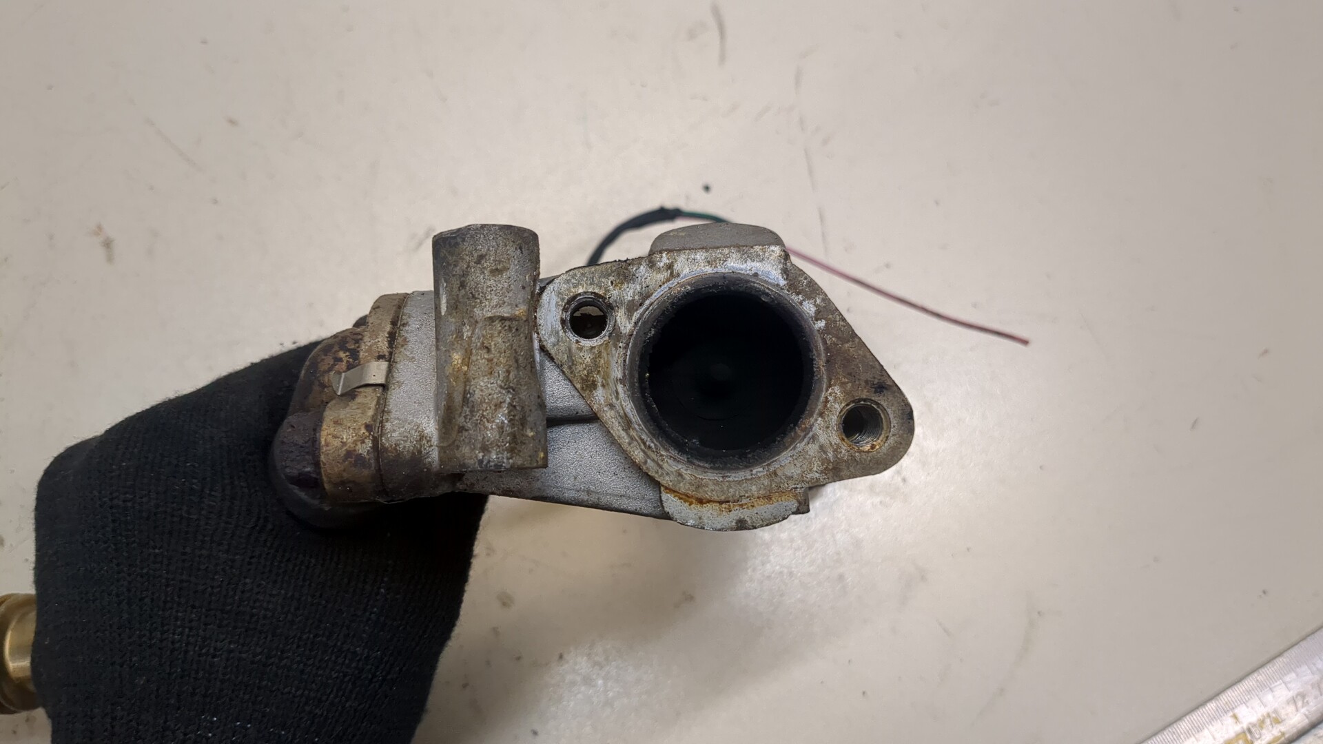 Клапан рециркуляции выхлопных газов (EGR)