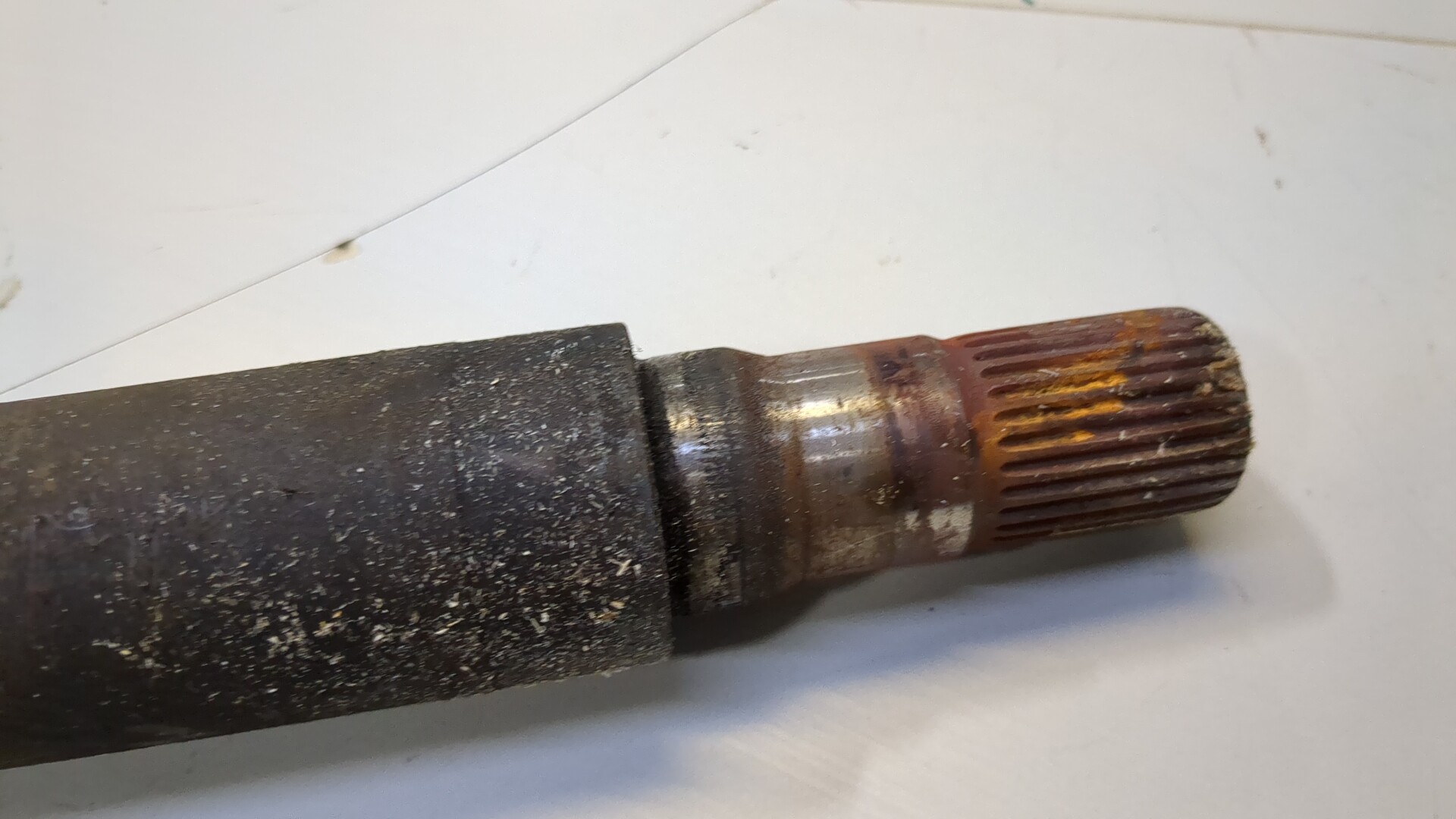 Полуось передняя правая