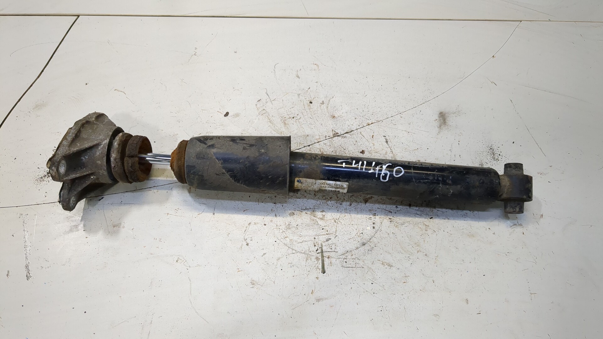 Амортизатор задний (стойка)