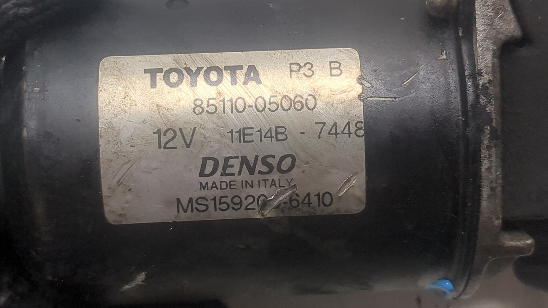 Моторчик стеклоочистителя передний