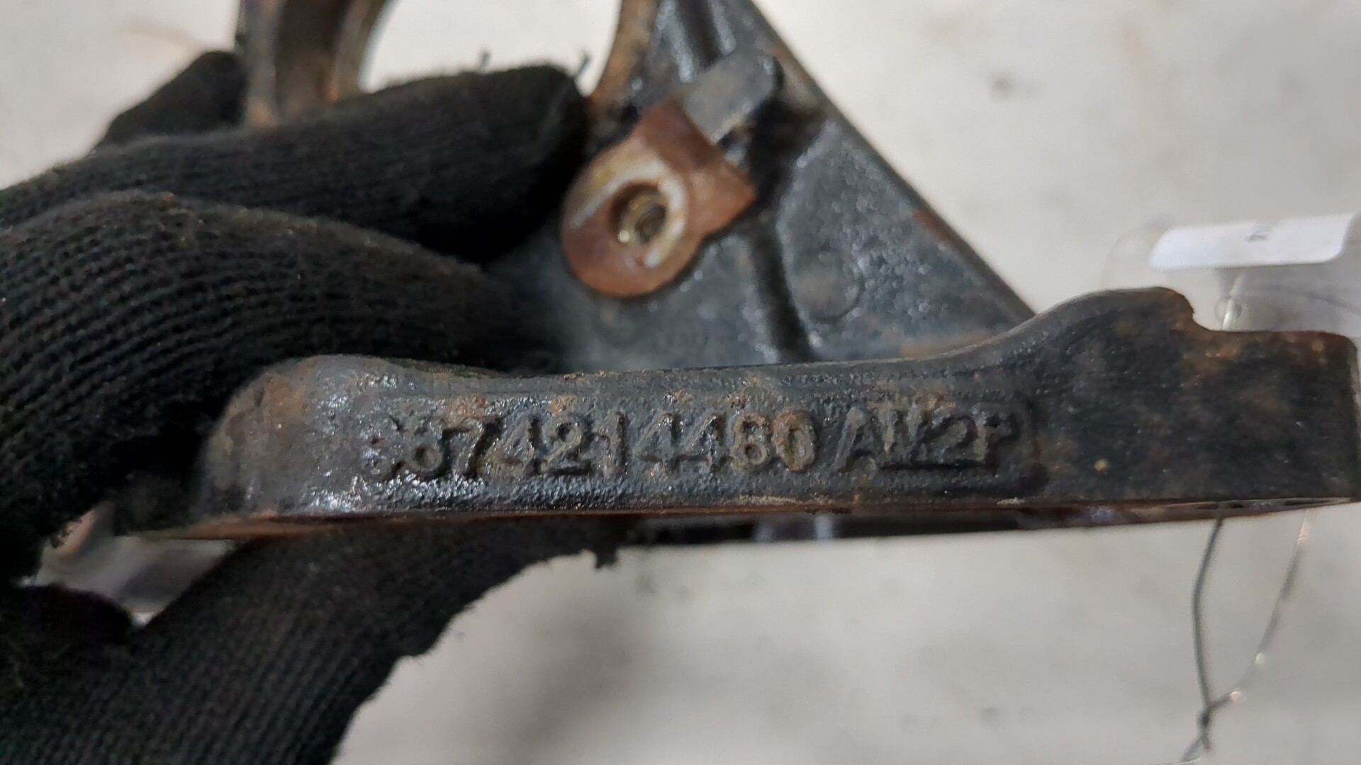 Кронштейн (п.з.к.)