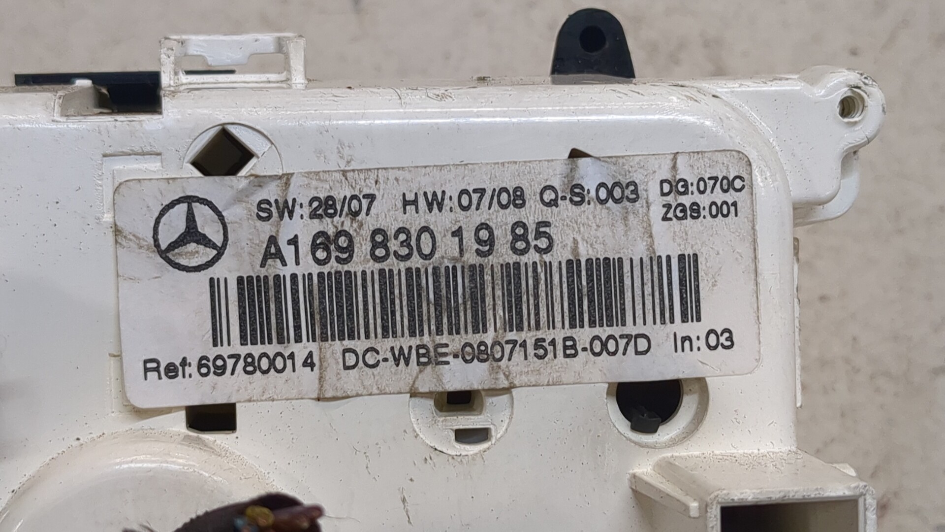 Переключатель отопителя