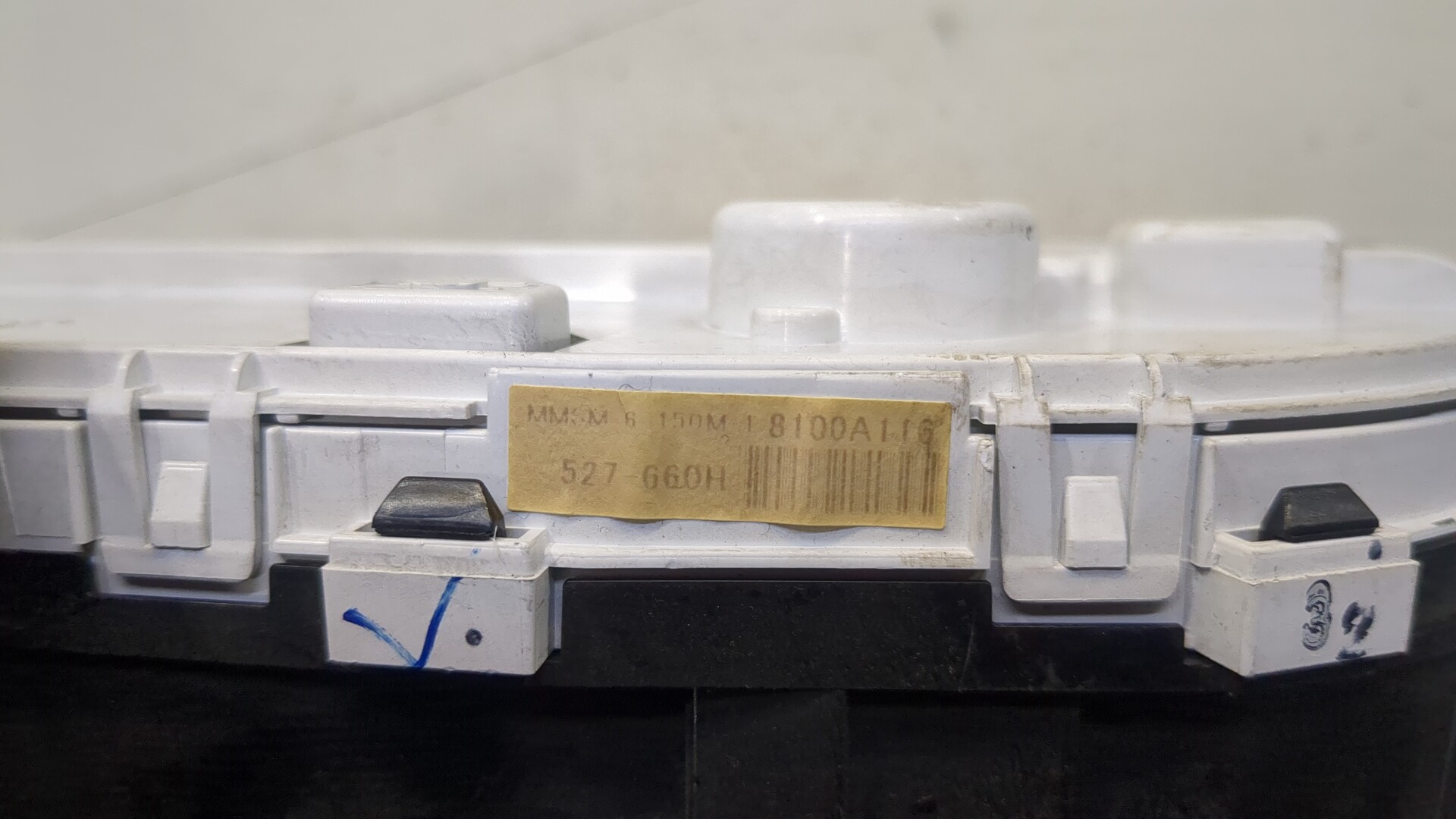 Панель приборов