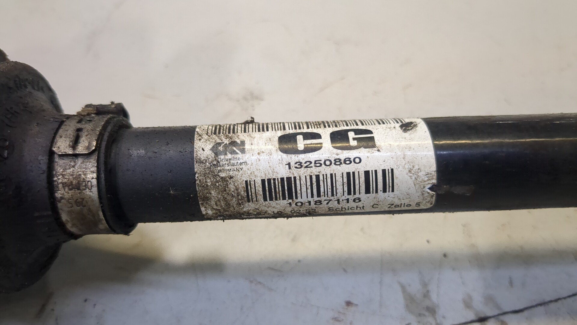 Полуось передняя левая