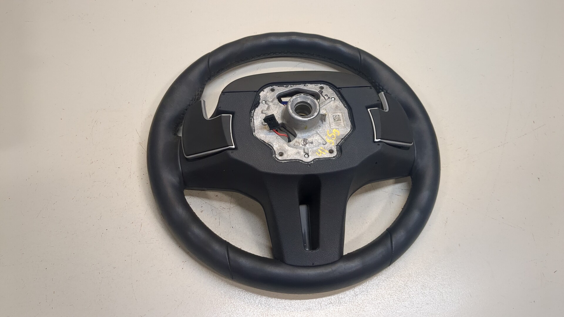 Рулевое колесо (руль)