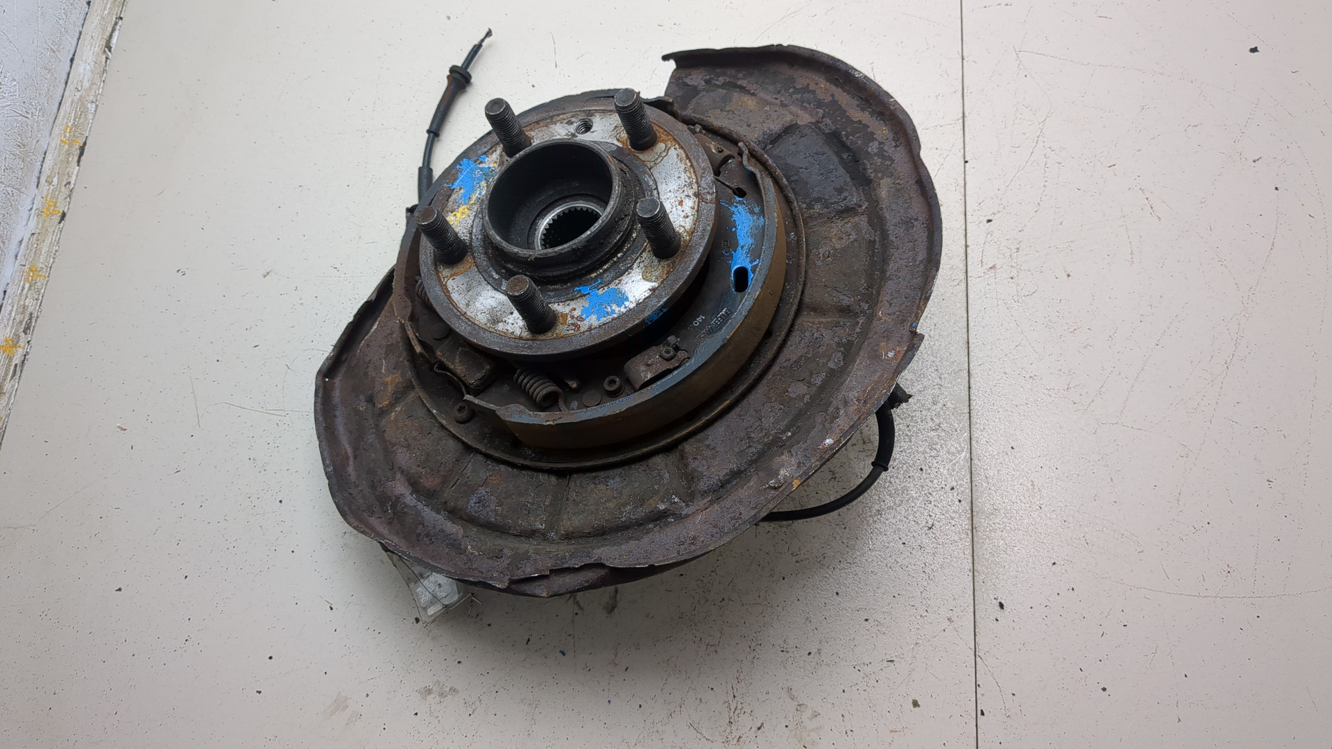 Кулак поворотный задний правый