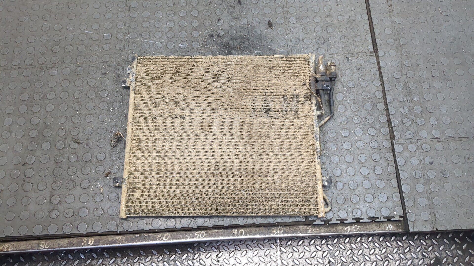 Радиатор кондиционера / конденсер