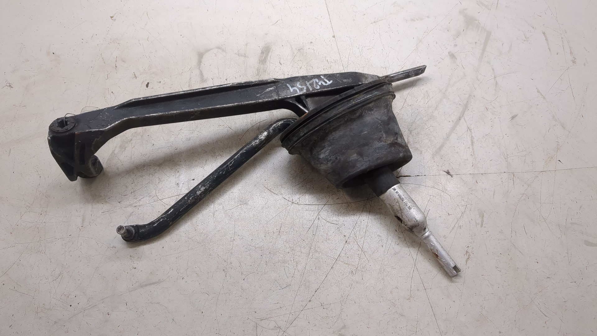 Кулиса МКПП / АКПП