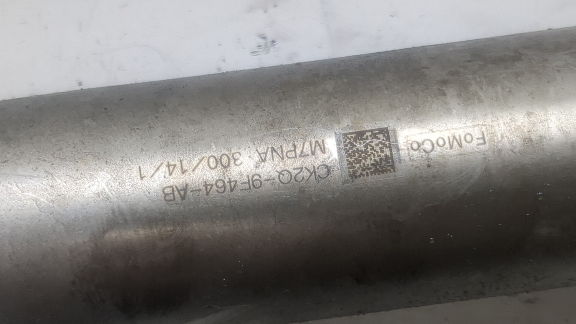 Тройник вентиляции картерных газов