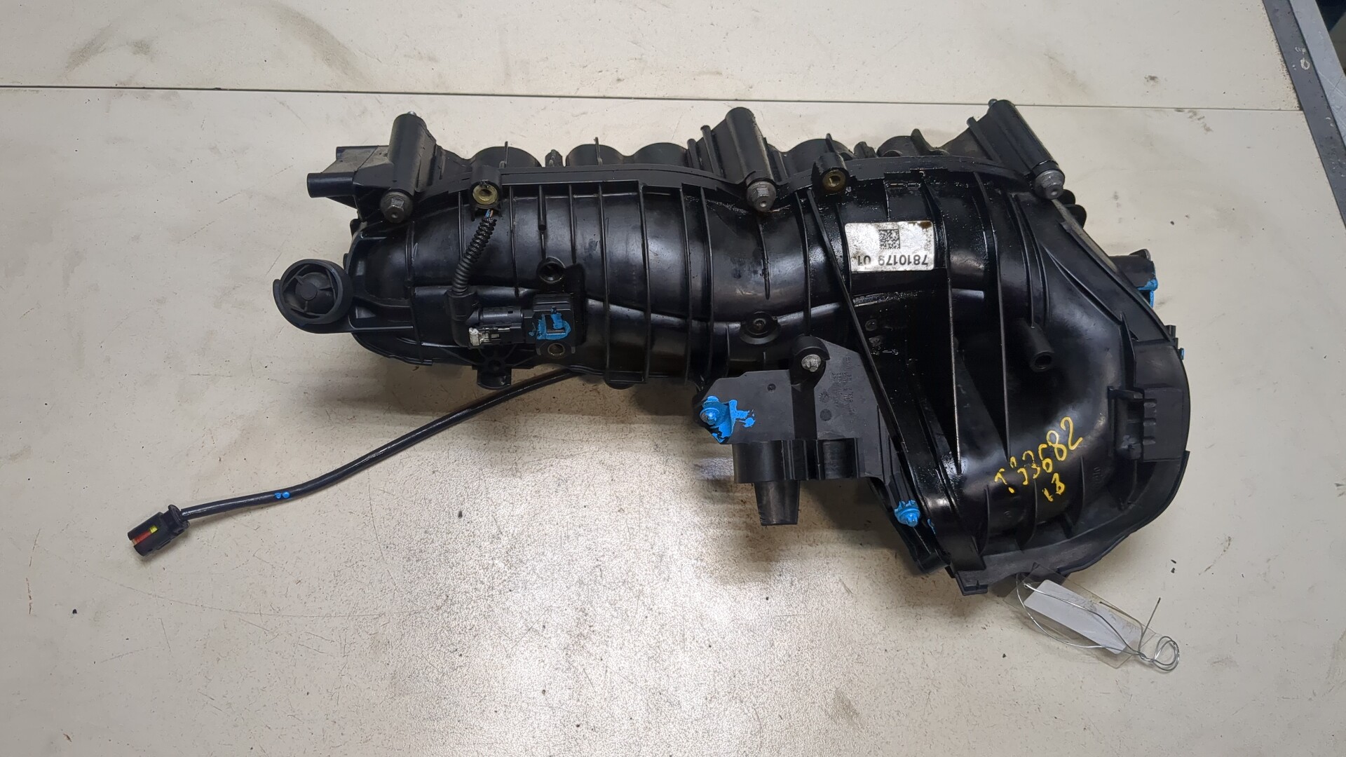 Коллектор впускной