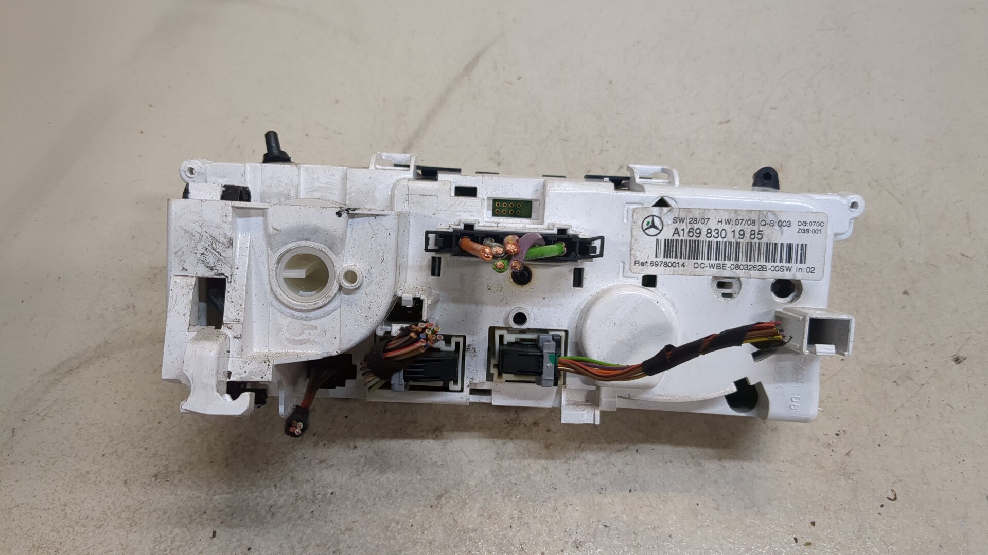 Переключатель отопителя