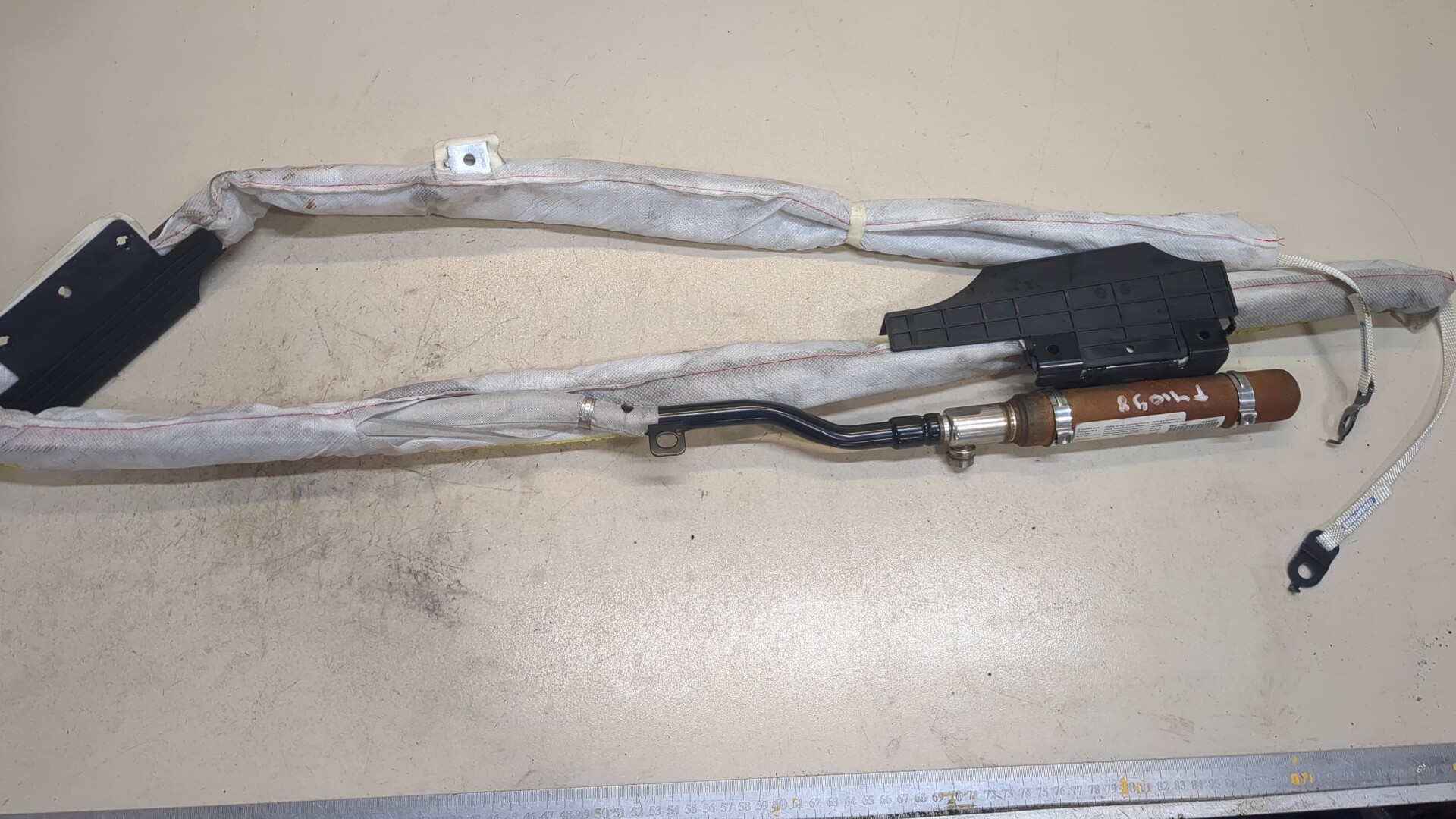 Подушка безопасности боковая (шторка)