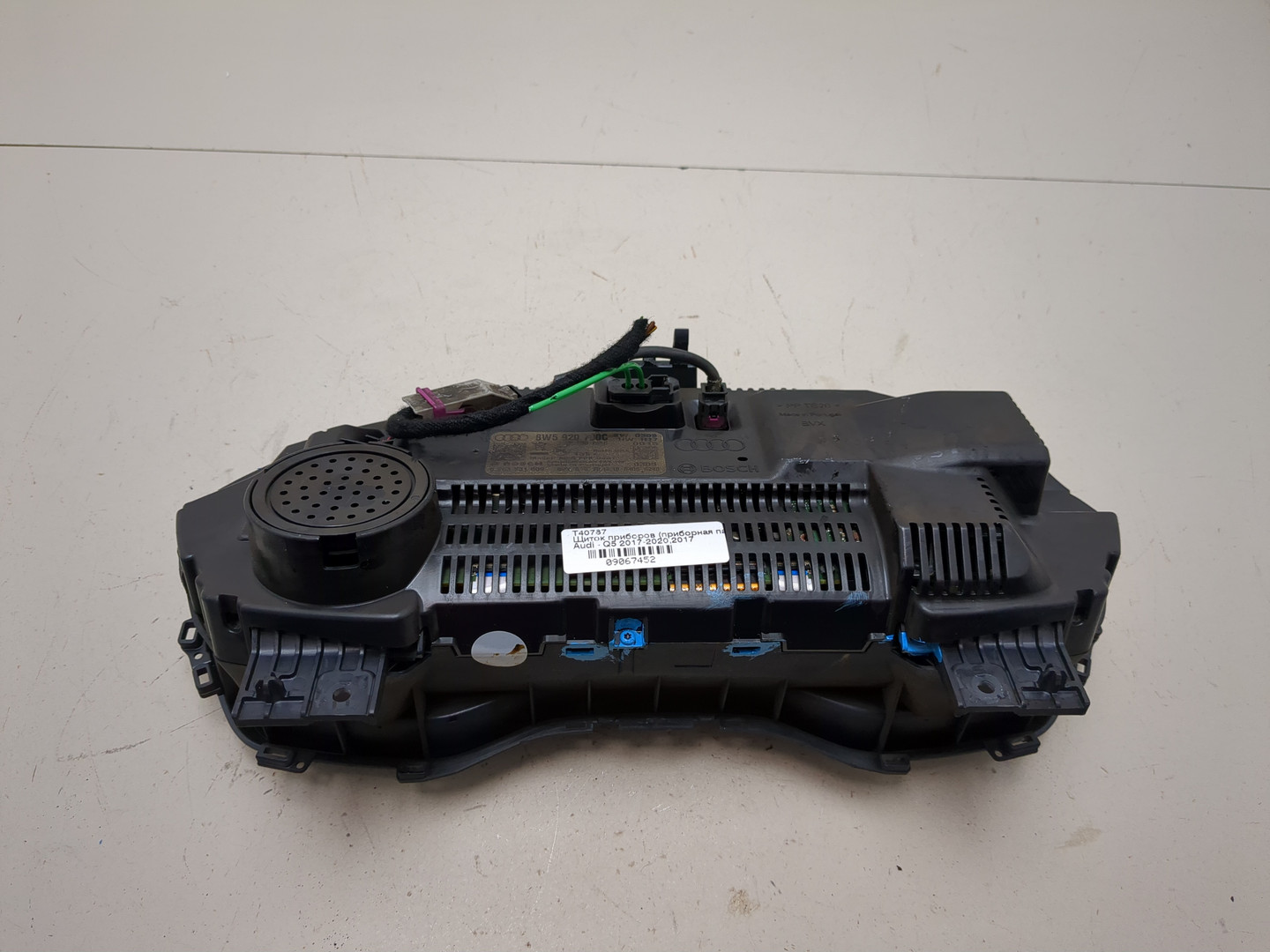 Панель приборов