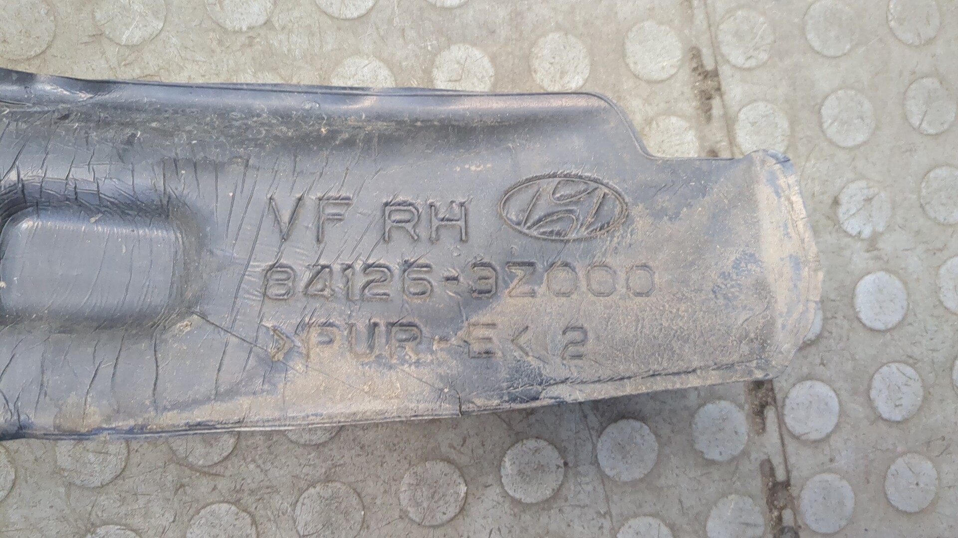 Локер передний правый