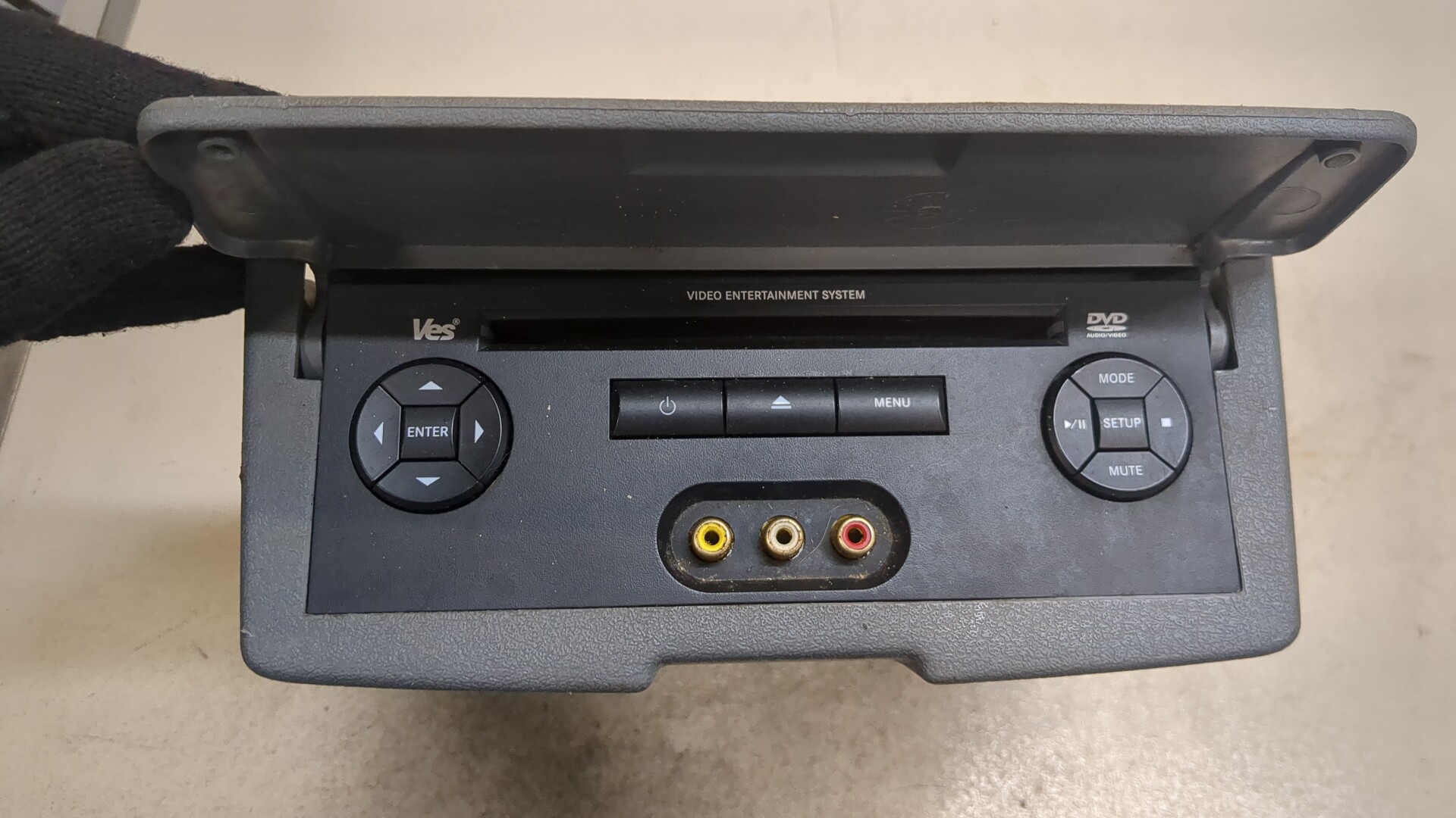 Проигрыватель CD/DVD