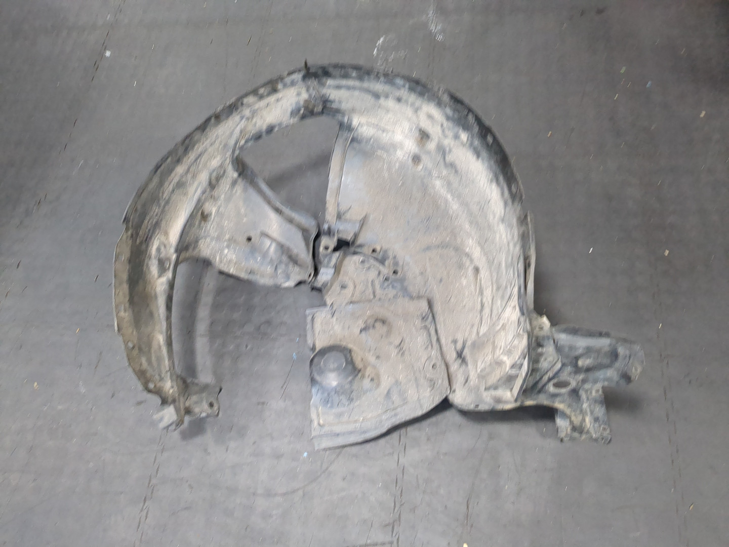 Локер передний правый