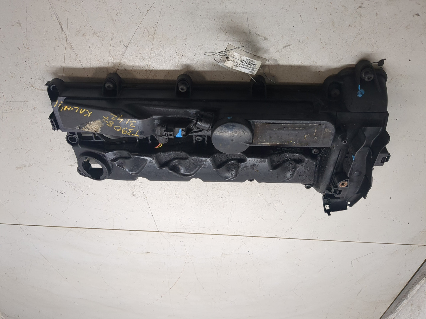 Крышка клапанная ГБЦ